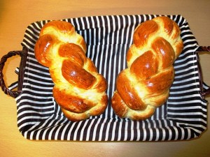 hefekranz-277856_640